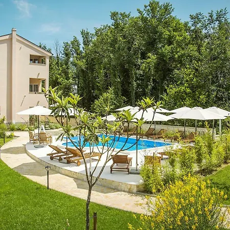 Mediterraneo Ii Apartmán *