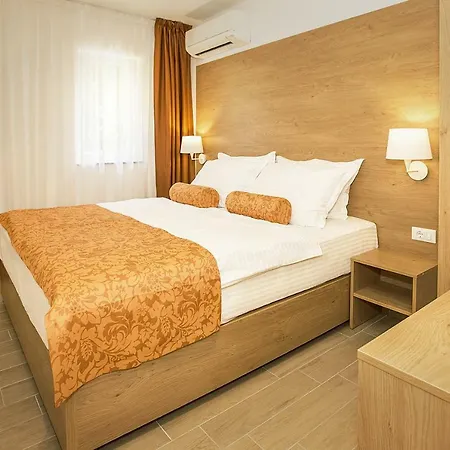 Mediterraneo Ii バスカ