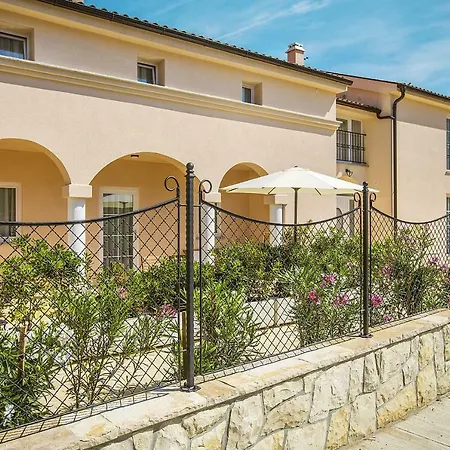 Mediterraneo Ii דירה