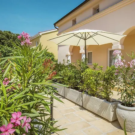 Mediterraneo Ii * באסקה