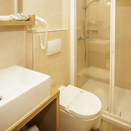 Mediterraneo Ii באסקה